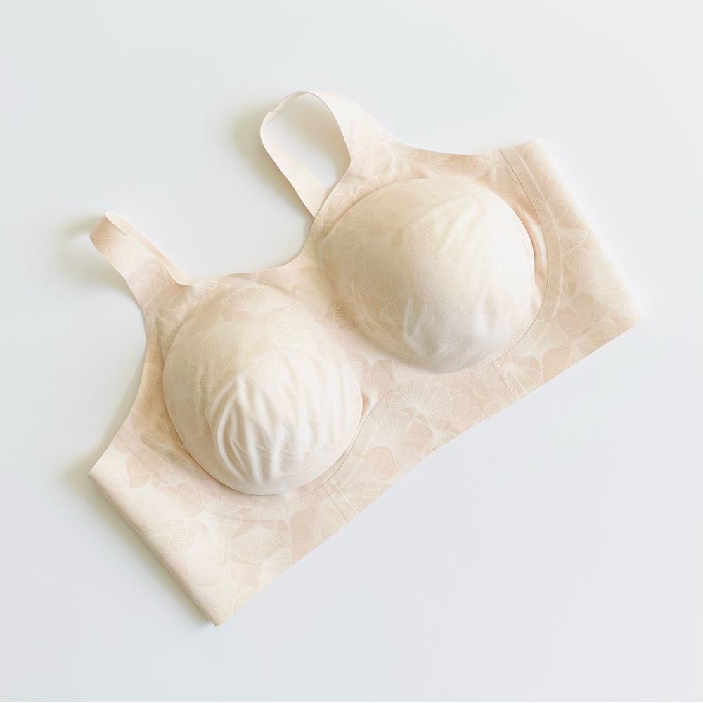 Evelyn & Bobbie 3XL The Beyond wireless bra in Champagne Gingko